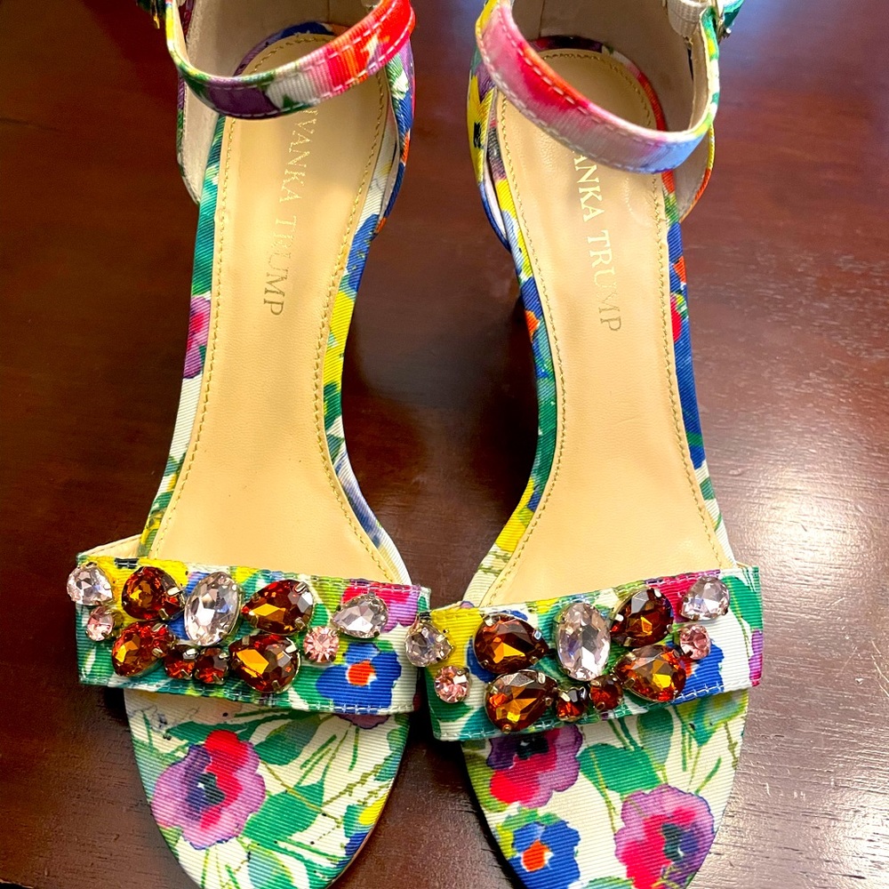 Ivanka Trump Gessa Floral Twill Sandal